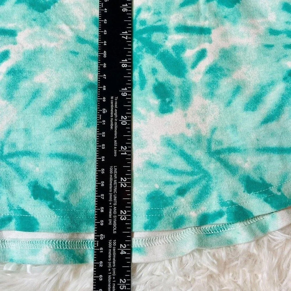 Star‎ Wars Womens Oversized Tie Dye Shirt Size M Yoda Graphic Tee Cotton Boxy - Picture 7 of 9